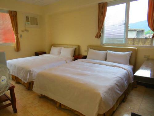 Bed & Breakfast Ez Stay Juifen(Ruifang Station)