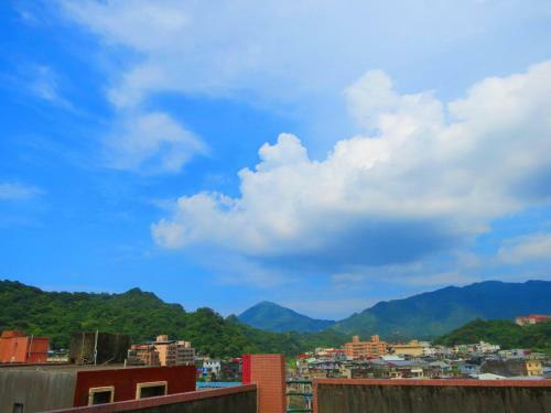 Bed & Breakfast Ez Stay Juifen(Ruifang Station)