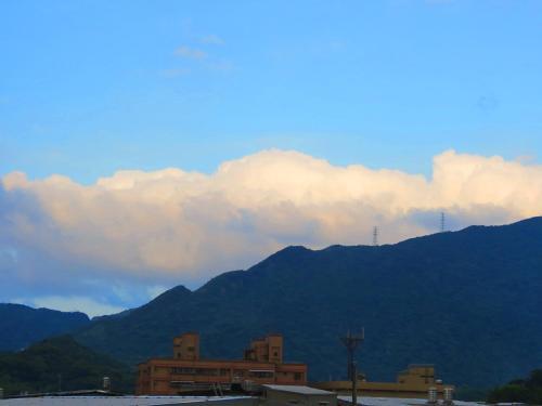 Bed & Breakfast Ez Stay Juifen(Ruifang Station)