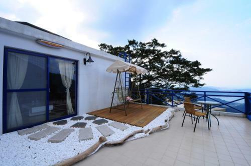 Aegean Sea Guest House