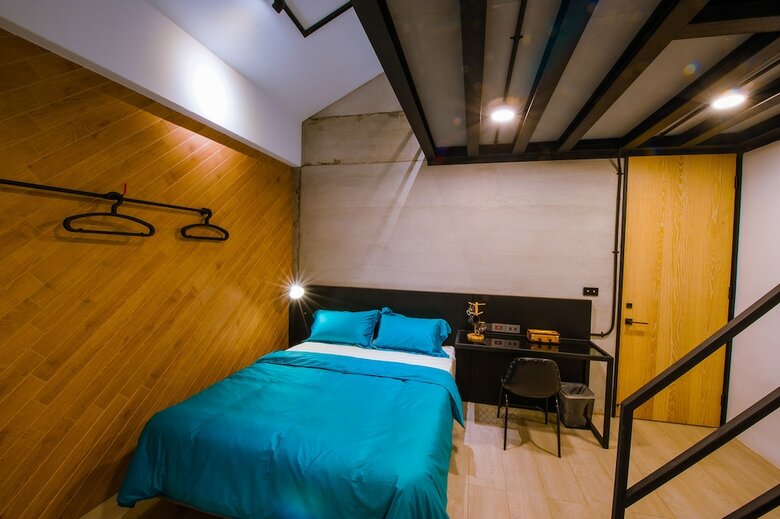 Hostal Pathway Inn