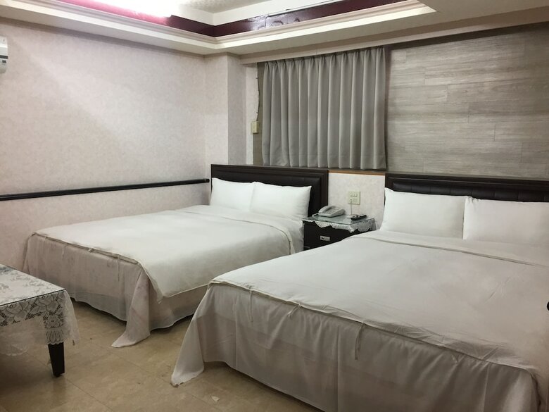 King Lo Tung Hotel