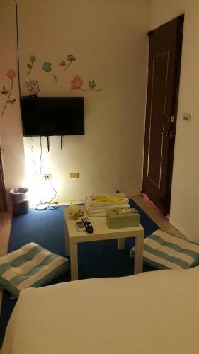 Luodong Market Happiness Homestay