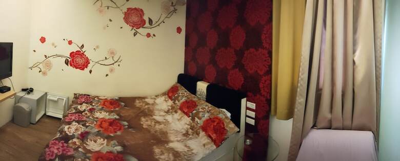 Hostal Come And Play Guesthouse