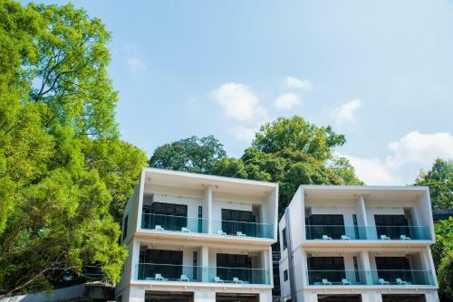 Hu Shan Hot Spring Hotel