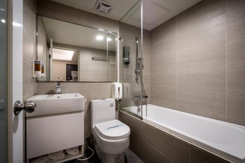 Royal Garden Hotel