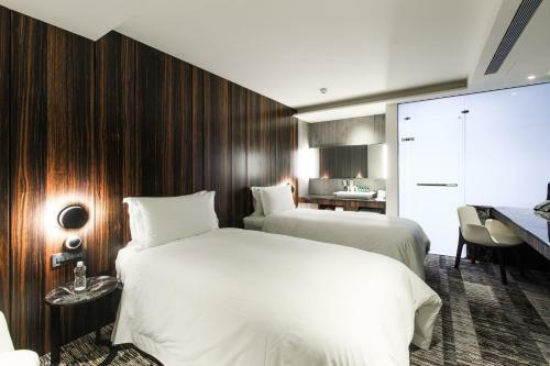 Suz Hotel