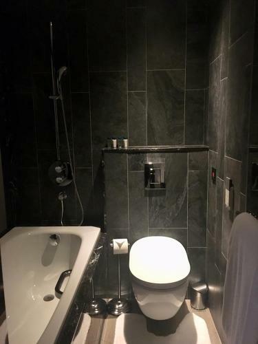 Suz Hotel