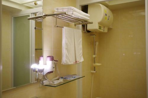 Hotel E-house 169