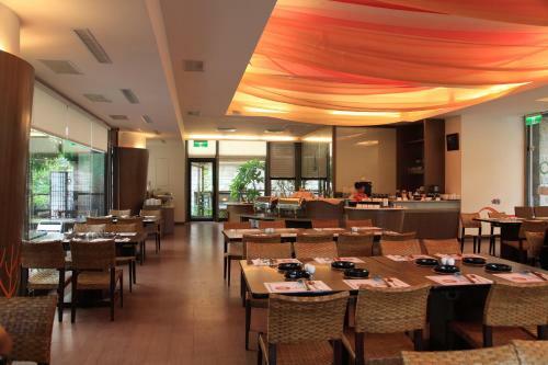Eastern Hotel & Resorts Yangmei