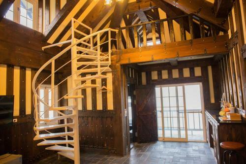 Black Forest Manor