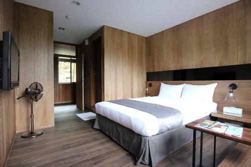 Taichung Business Hotel - Immortals Hills