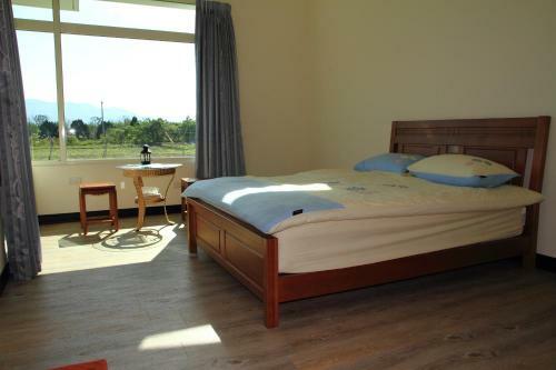 Bed & Breakfast Meet Canaan