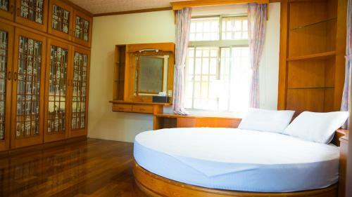 Pine Garden Family Villa