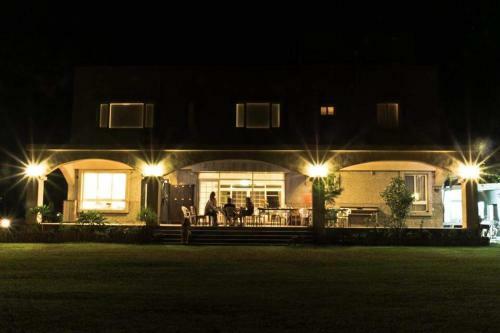 Shan Bian 52 Homestay