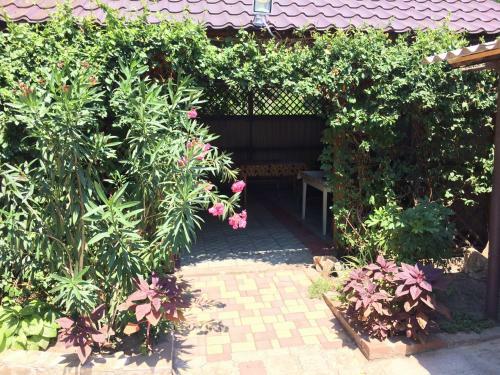 Hostal Apartment On Svobody 85