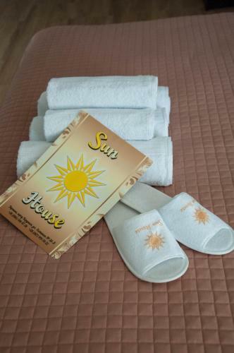 Hostal Sun House