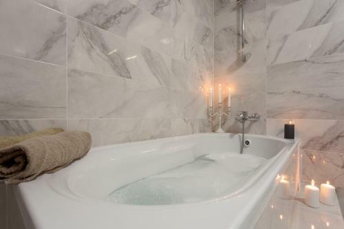 Luxury Vicoria Apartments