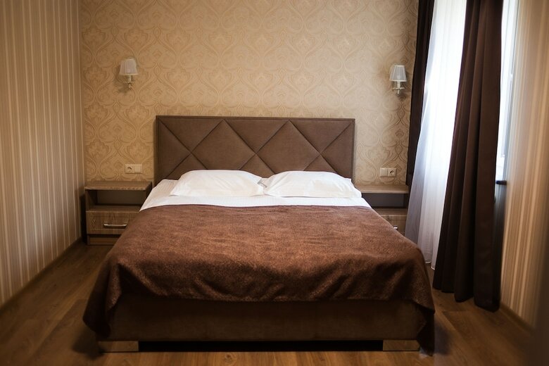 Hotel Charivne Ozero