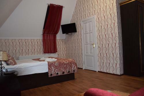 Hotel Fortetsya Malehiv