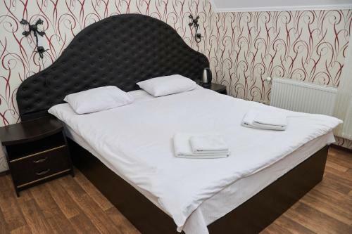 Hotel Fortetsya Malehiv