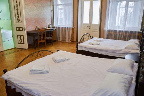 Hotel Fortetsya Malehiv