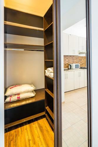 Avangard Liberty Avenue Apartment