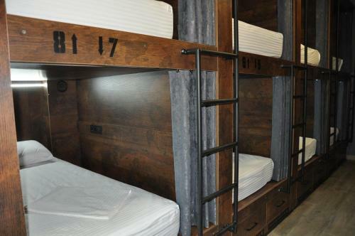 Full House Hotel & Capsule Hostel, Rivne
