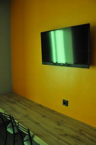 Full House Hotel & Capsule Hostel, Rivne