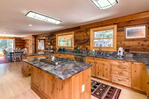 Cedar Log Cabin