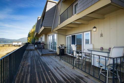 Apartamento Lake View Condo #25-2
