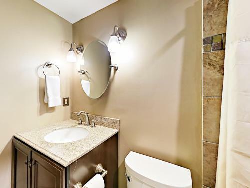 Twelve Bedroom 232 Northside Circle Home