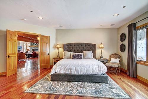 Woodland Lodge At Ruby Ranch Home