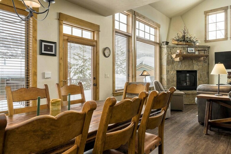 Eagleridge Townhomes 1573