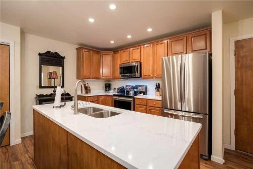 Scandinavian Lodge And Condominiums - Sl301