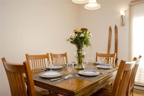 Storm Meadows Townhouses - Sth31