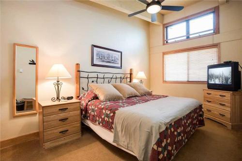 Storm Meadows Club A Condominiums - Ca417