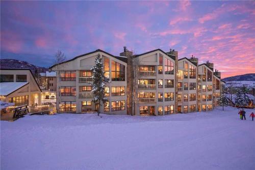 Chateau Chamonix - Cx325