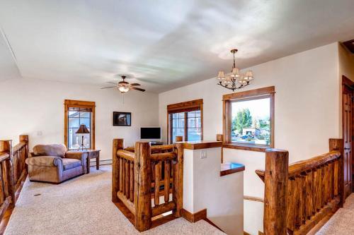Eagleridge Townhomes 1455