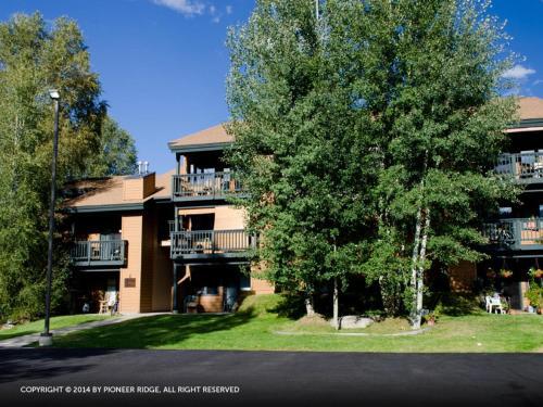 The Pines Condominiums - P303b