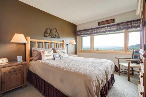 Bronze Tree Condominiums - Bt302