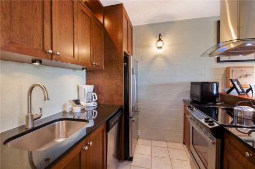 Ski Time Square - St415