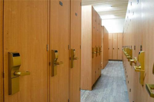 Bronze Tree Condominiums - Bt204