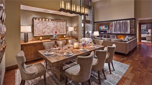 Quandary Peak Penthouse 704