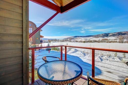Upscale Majestic Valley Townhome