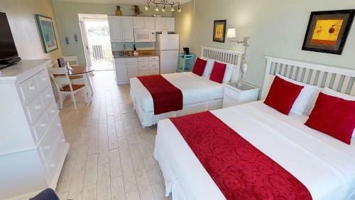 Hotel Island Inn Beach Resort