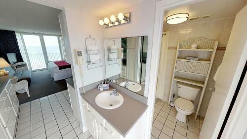 Hotel Island Inn Beach Resort