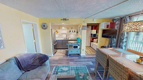 Hotel Island Inn Beach Resort