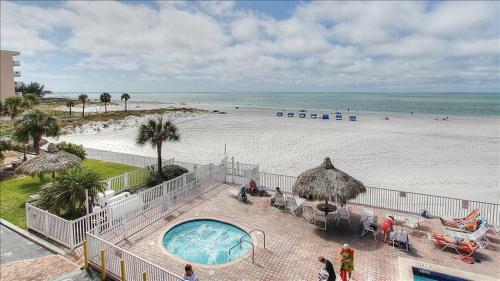 Apartamento Sea Breeze 208 Condo