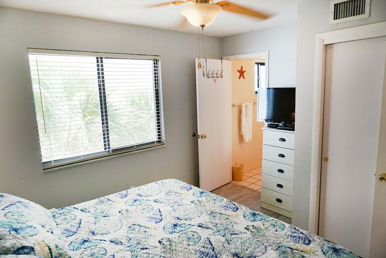 Hotel Redington Surf Resort